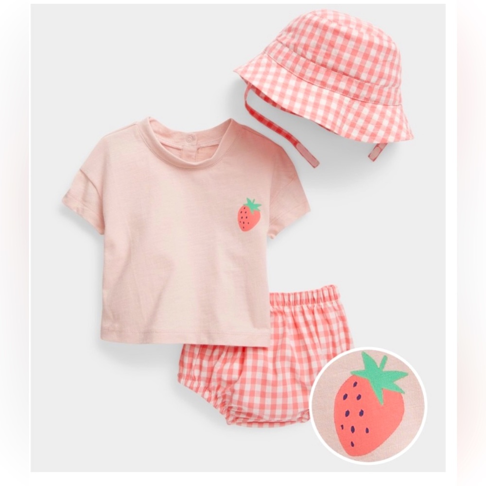 GAP Strawberry Gingham Set- 3 pieces